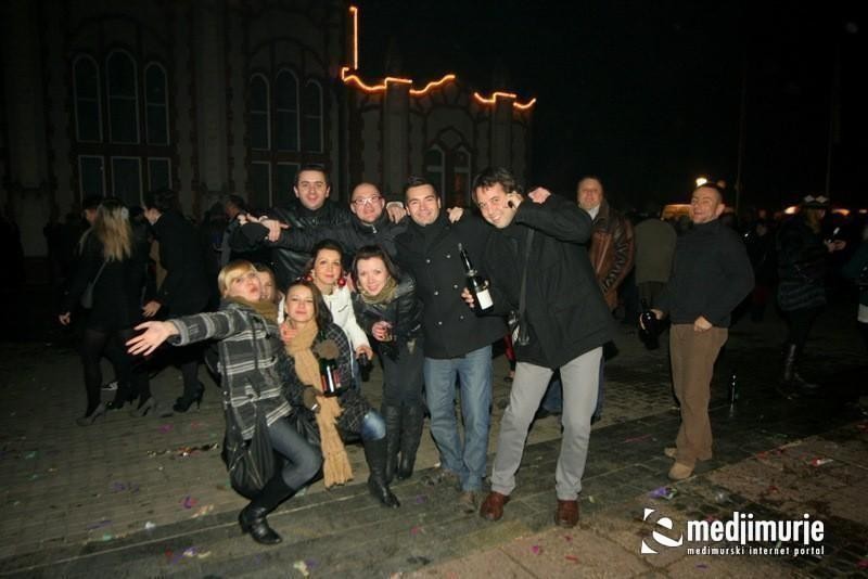 slika00024 Proslava nove godine u Čakovcu (Subota, 31.12.2011)