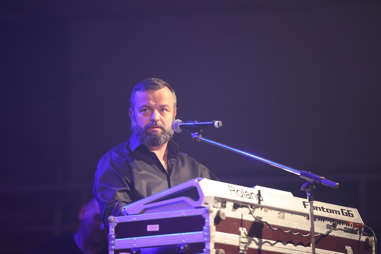 KONCERT U ČAKOVCU Haris Džinović svojim hitovima rasplesao i raspjevao publiku