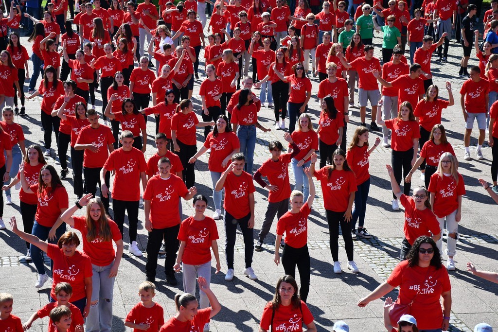 VIDEO I FOTO U središtu Čakovca obilježen Europski tjedan sporta i Svjetski dan srca VIDEO I FOTO U središtu Čakovca obilježen Europski tjedan sporta i Svjetski dan srca