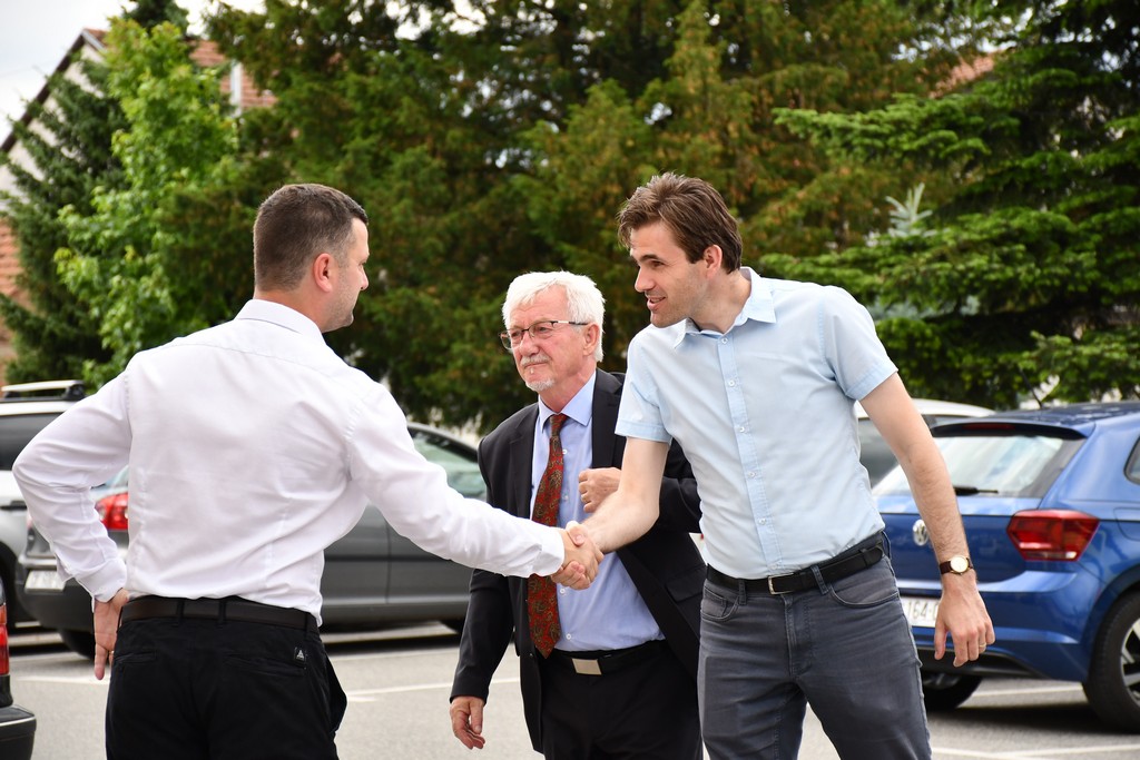 SVEČANA SJEDNICA Zahvalnice općine primili NK BSK Belica, KUD Belica i Udruga žena Belica SVEČANA SJEDNICA Zahvalnice općine primili NK BSK Belica, KUD Belica i Udruga žena Belica