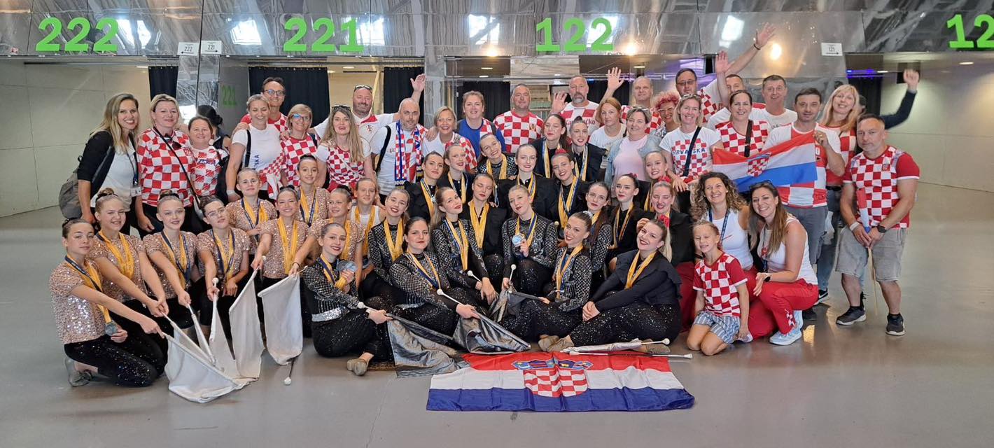 528701692_1369624864924241_613352035292447073_n