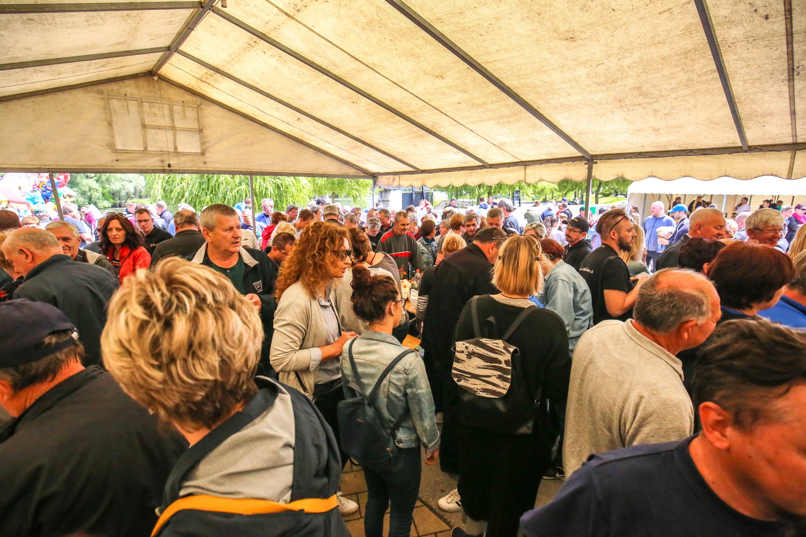 Murskim Središćem jutros se širio miris gulaša i cvijeća