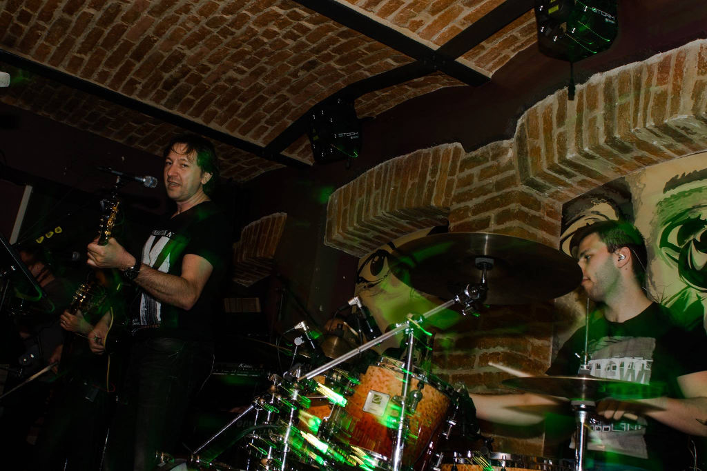 1791797114118483421922667190119