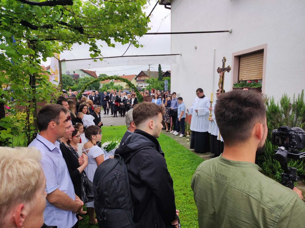 Mlada misa u Kotoribi