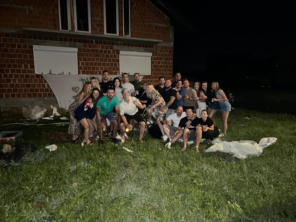 532043801_1917550879025395_55422417246638672_n