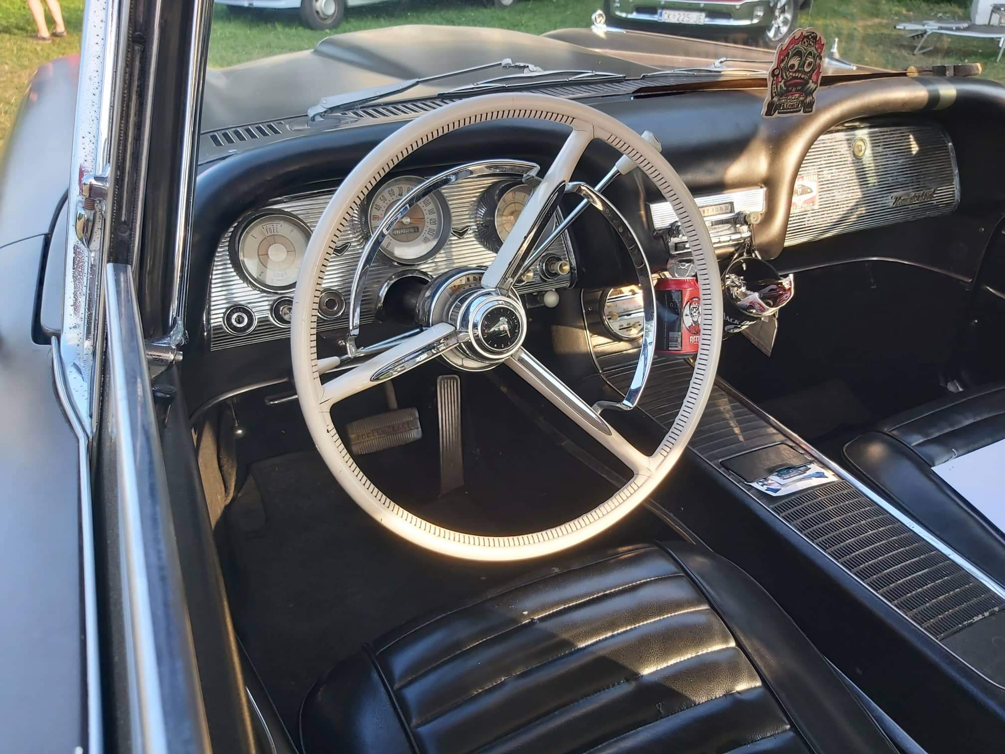 Susret ljubitelja američkih automobila i motora