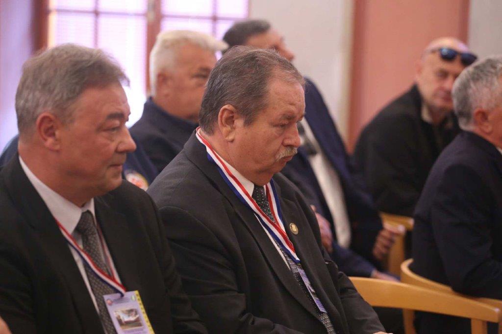 2195255110213071728564832415538 2195255110213071728564832415538