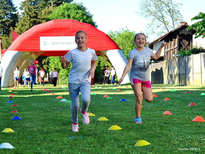 347715087dsc05546586257