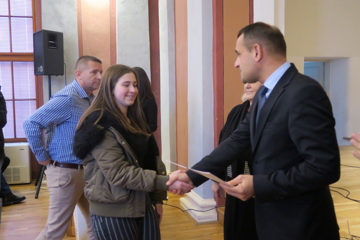 U zgradi Scheier u Čakovcu dodijeljene učeničke stipendije djeci hrvatskih branitelja