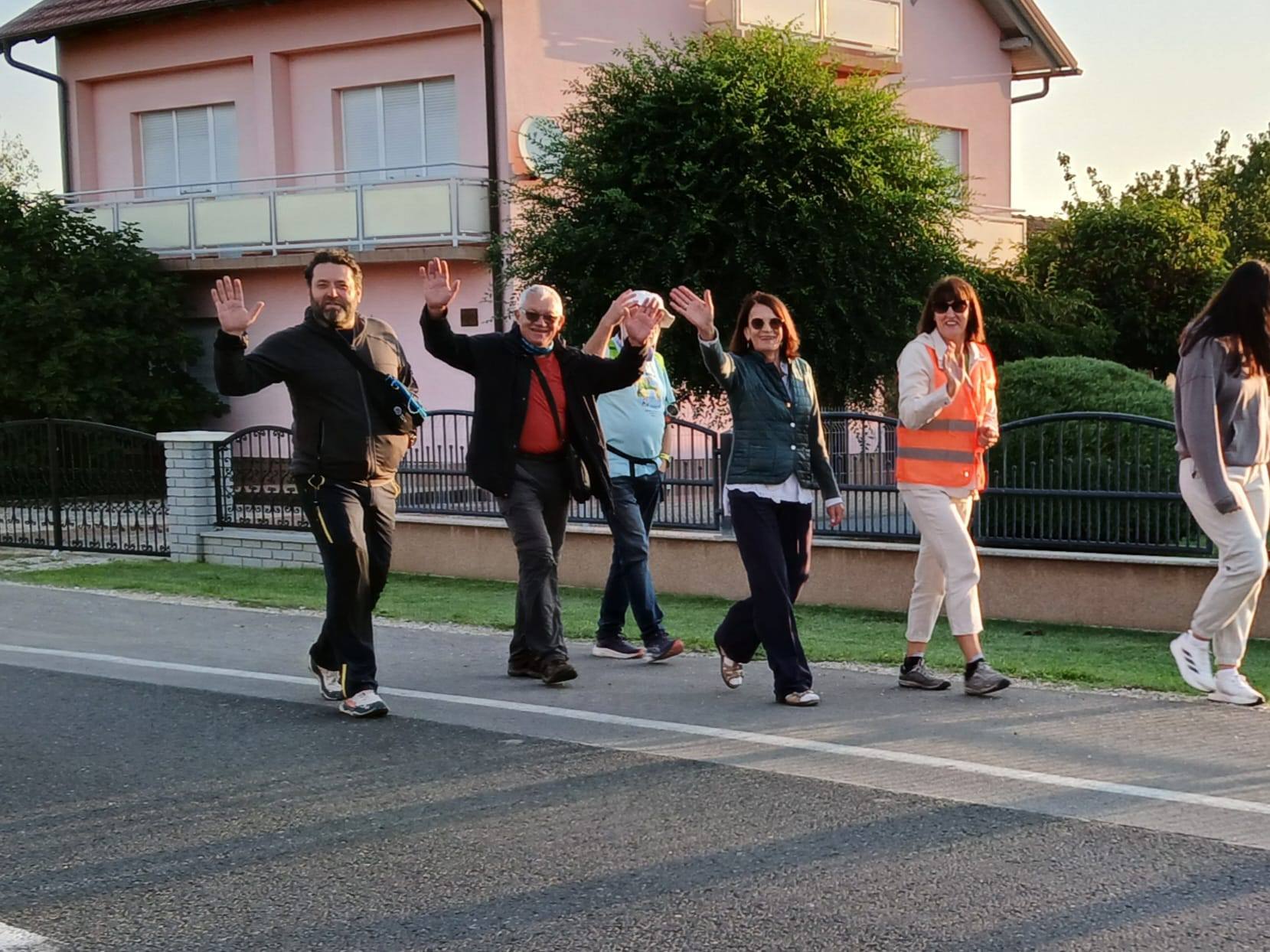 544913674_1081898554148045_4846386099232156228_n 544913674_1081898554148045_4846386099232156228_n