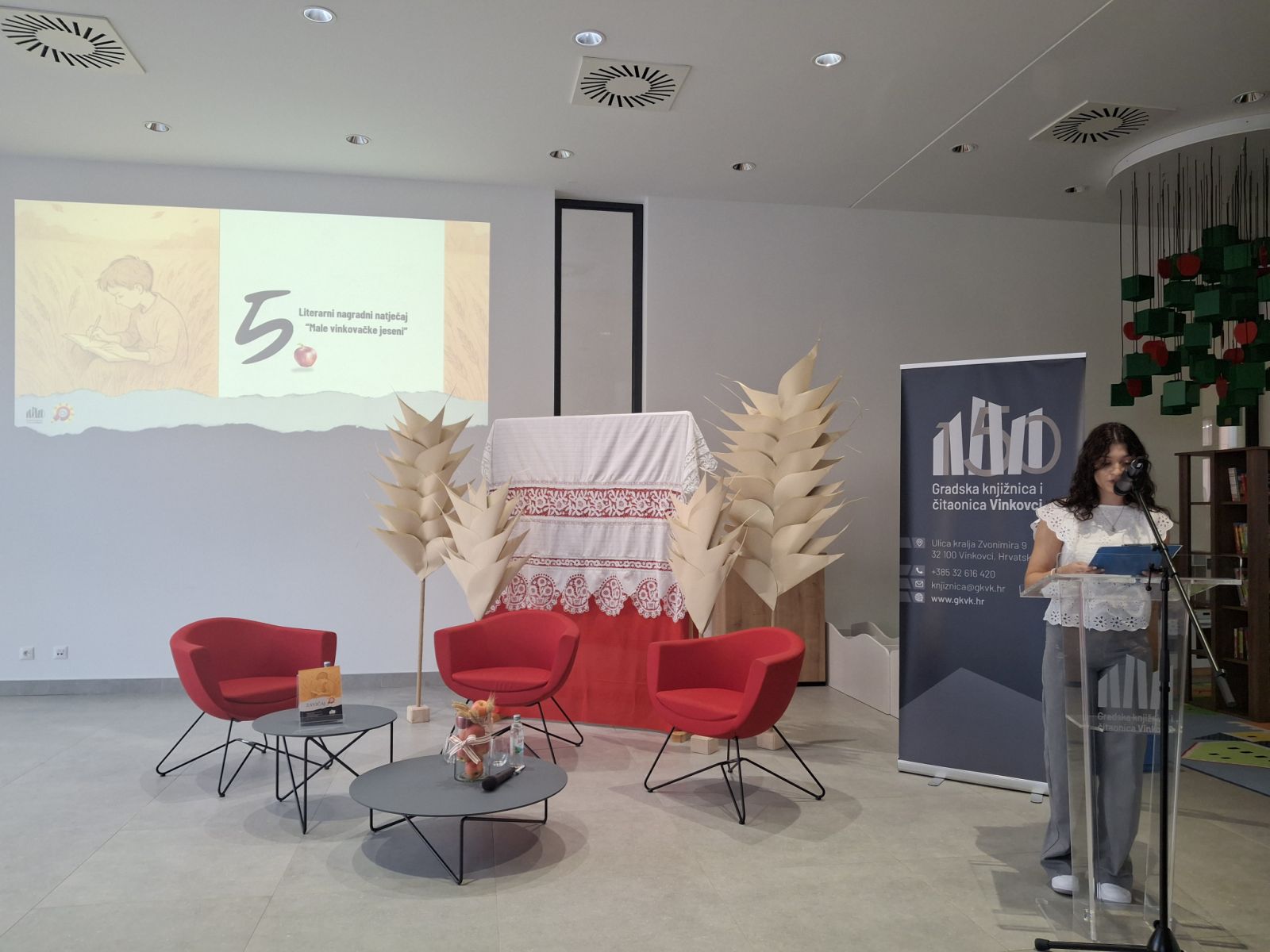 Tena Šegović gimnazija Tena Šegović gimnazija