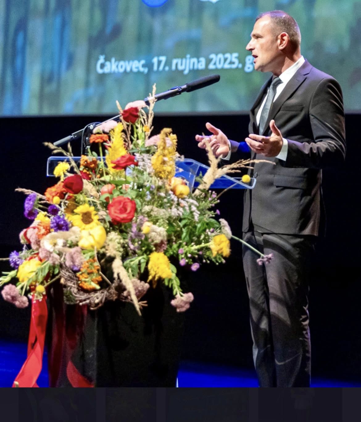 Gospodarska škola aranžman Ivana Juričan