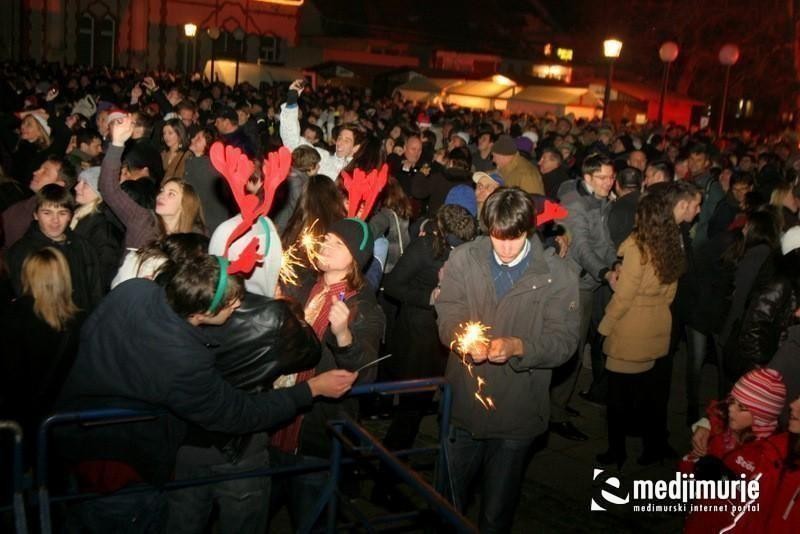 slika00008 Proslava nove godine u Čakovcu (Subota, 31.12.2011)
