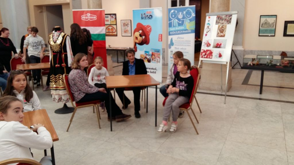 20151111144942149360