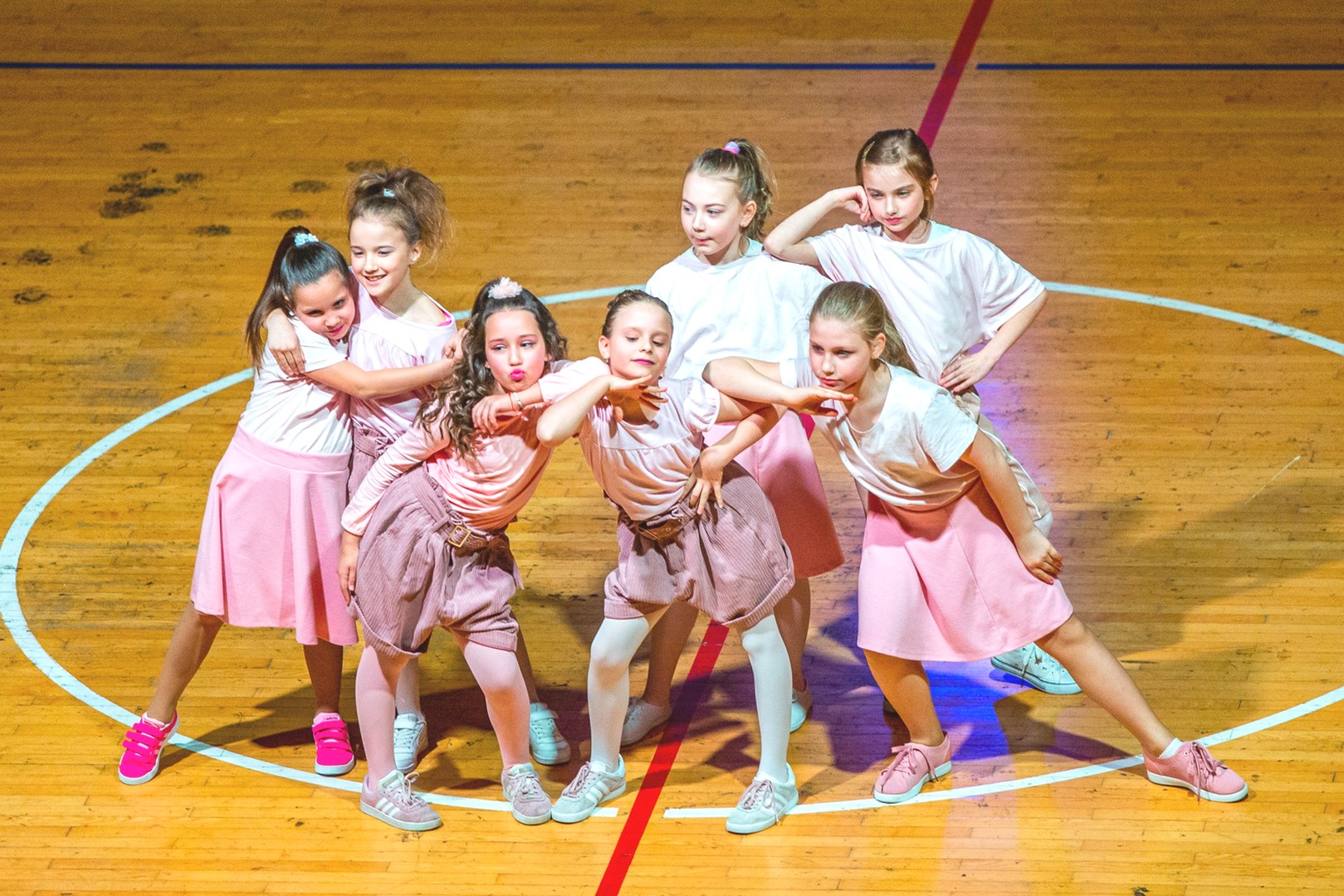 Plesni studio Korak produkcijom humanitarnog karaktera proslavio pet godina rada