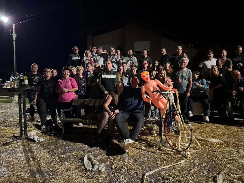 552430259_1964857230969253_8221757174076126042_n