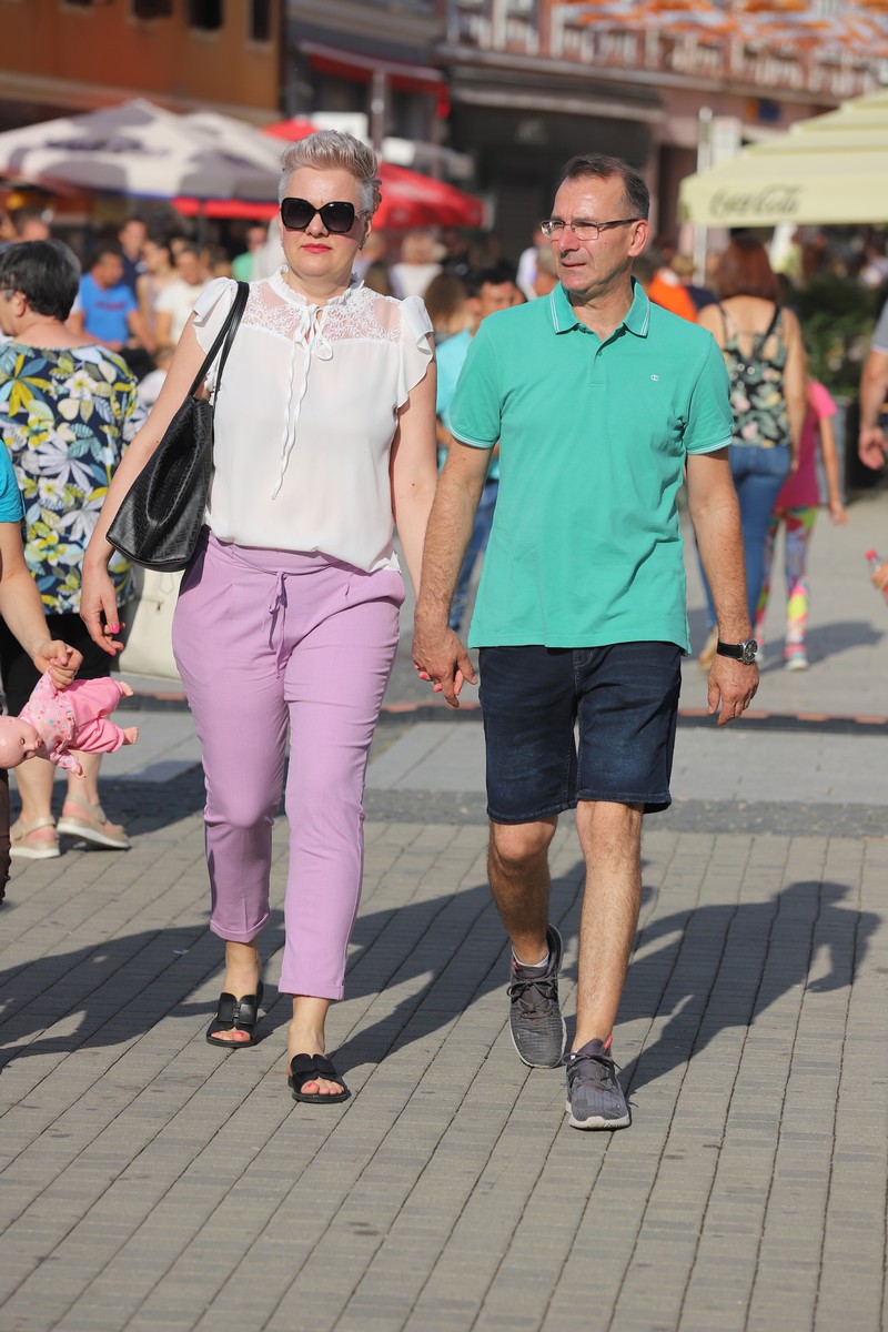 ĐIR PO GRADU Vesela subota u centru Čakovca: Porcijunkulovo je mamac brojnim građanima