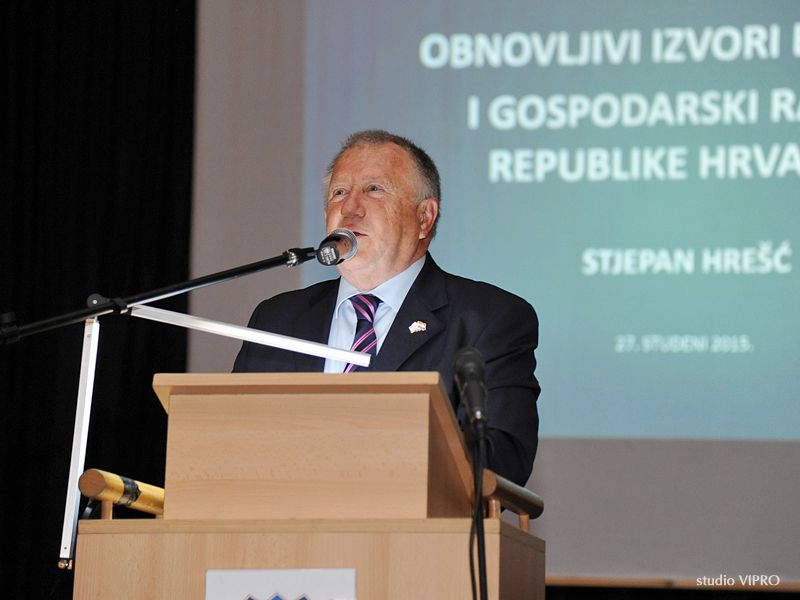 322213643dsc8052697471