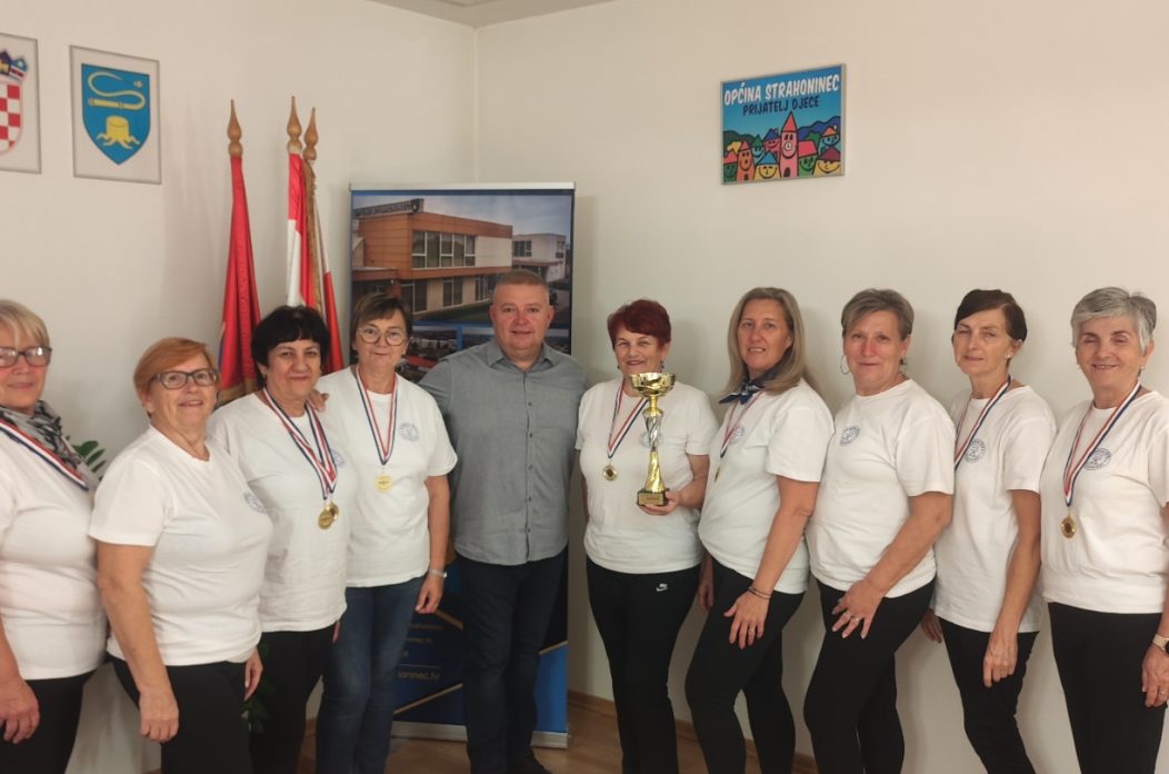 Udruga žena Strahoninec Franjo Lehkec