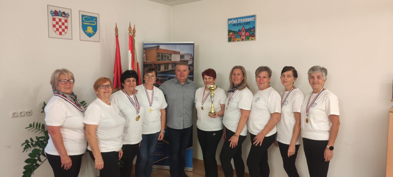 Udruga žena Strahoninec Franjo Lehkec