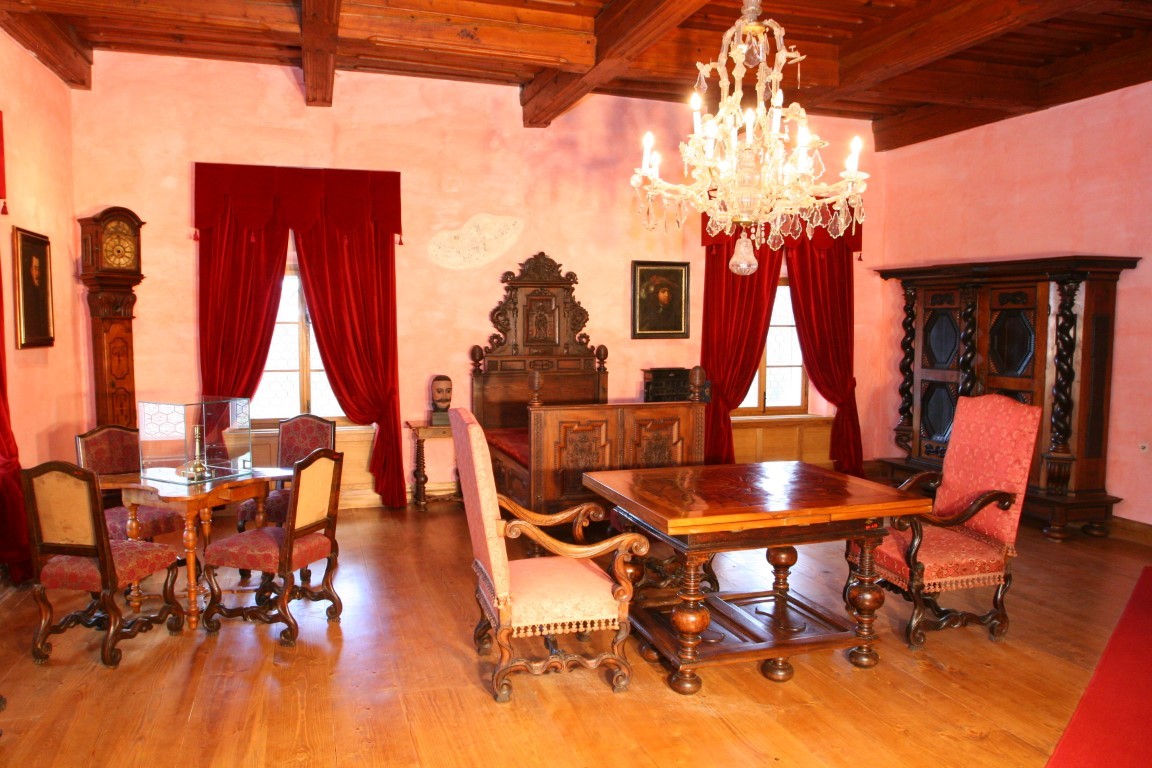 KAO IZ BAJKE Legende dvorca Trakošćan i ljepota lepoglavske čipke