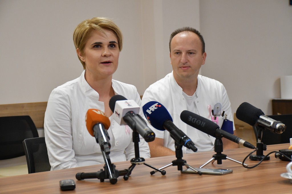 VRIJEDNA DONACIJA Županijska liga protiv raka donirala bolnici igle za core biopsiju VRIJEDNA DONACIJA Županijska liga protiv raka donirala bolnici igle za core biopsiju