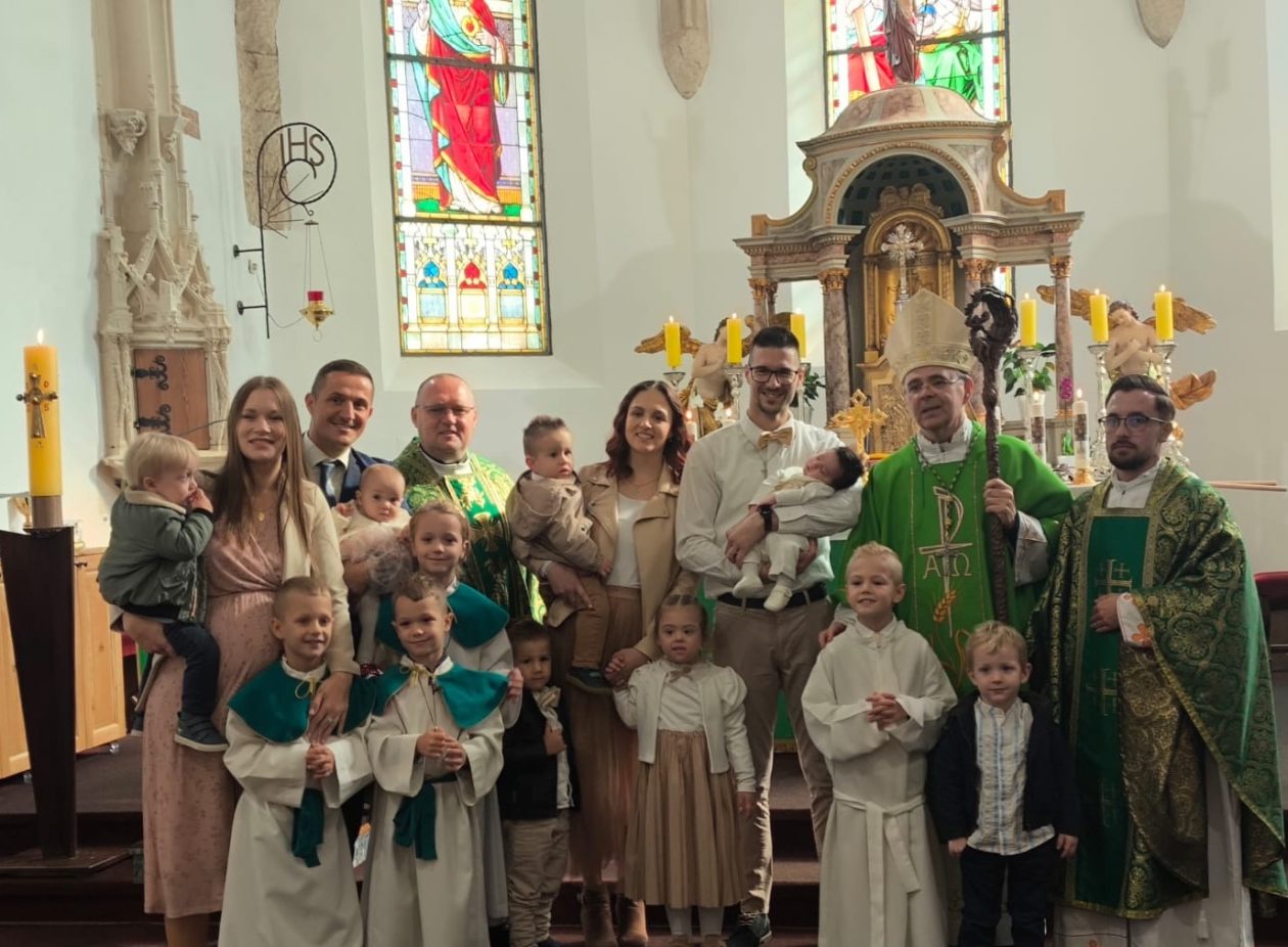 Župa Nedelišće krštenje Bože Radoš Župa Nedelišće krštenje Bože Radoš