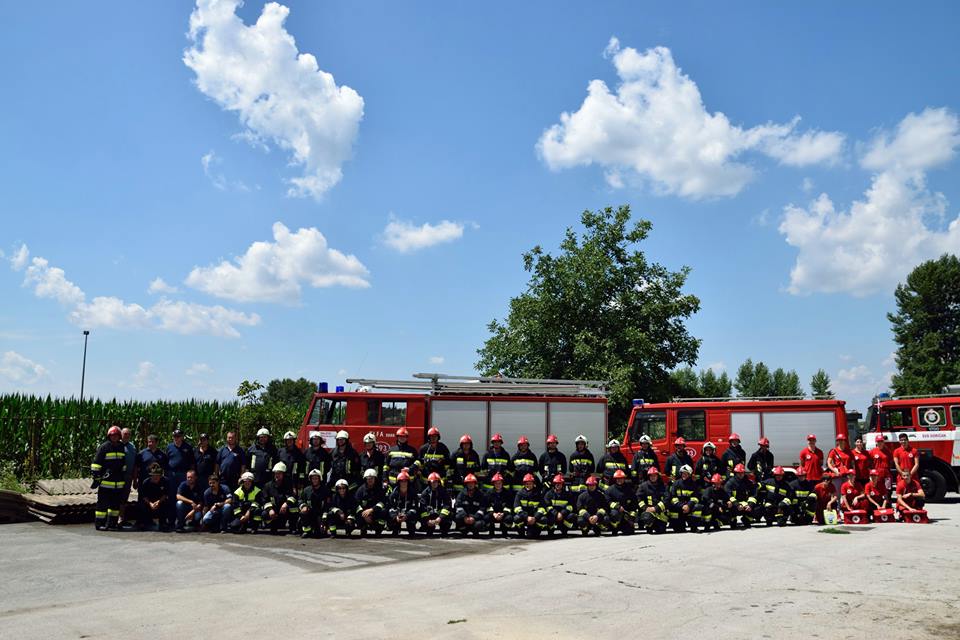 Vatrogasna vježba u tvrtki Kerbek u Donjem Kraljevcu