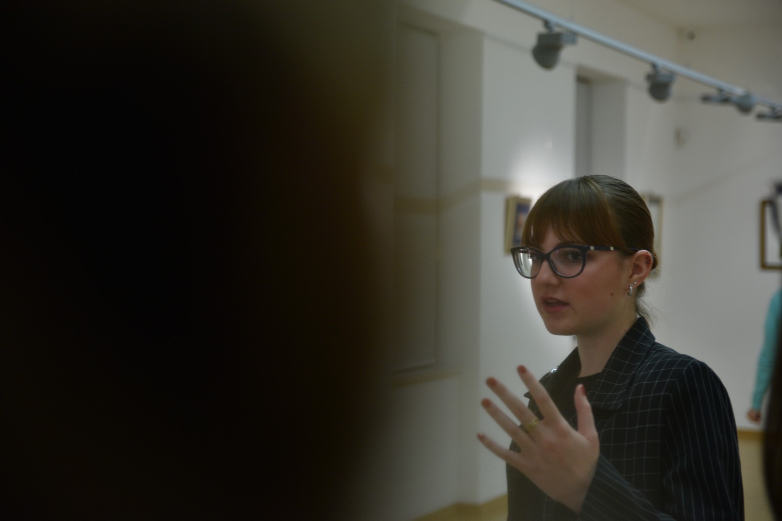 PRELOG Otvorena samostalna izložba ‘Godišnji’ akademske umjetnice Marine Ćorić