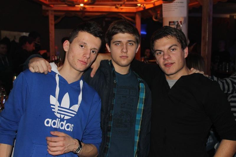 slika0059 Insomnia (Petak i subota, 22. i 23.2.2013 – Gloria Band)