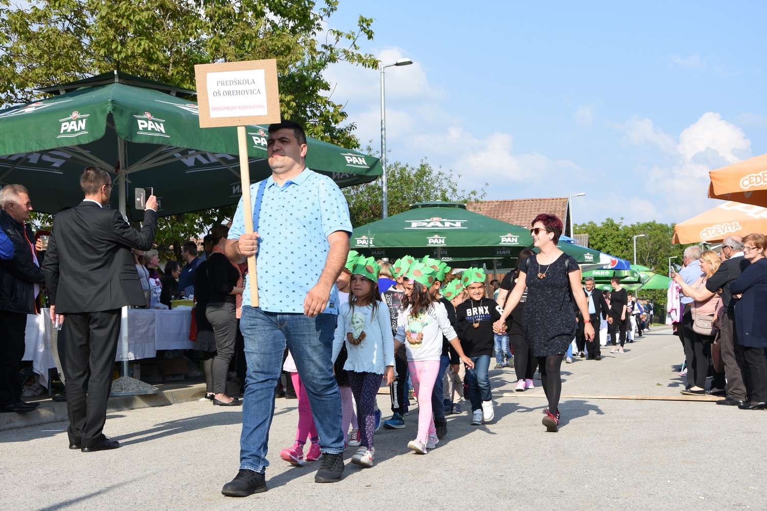 Orehijada u Orehovici okupila ogroman broj posjetitelja