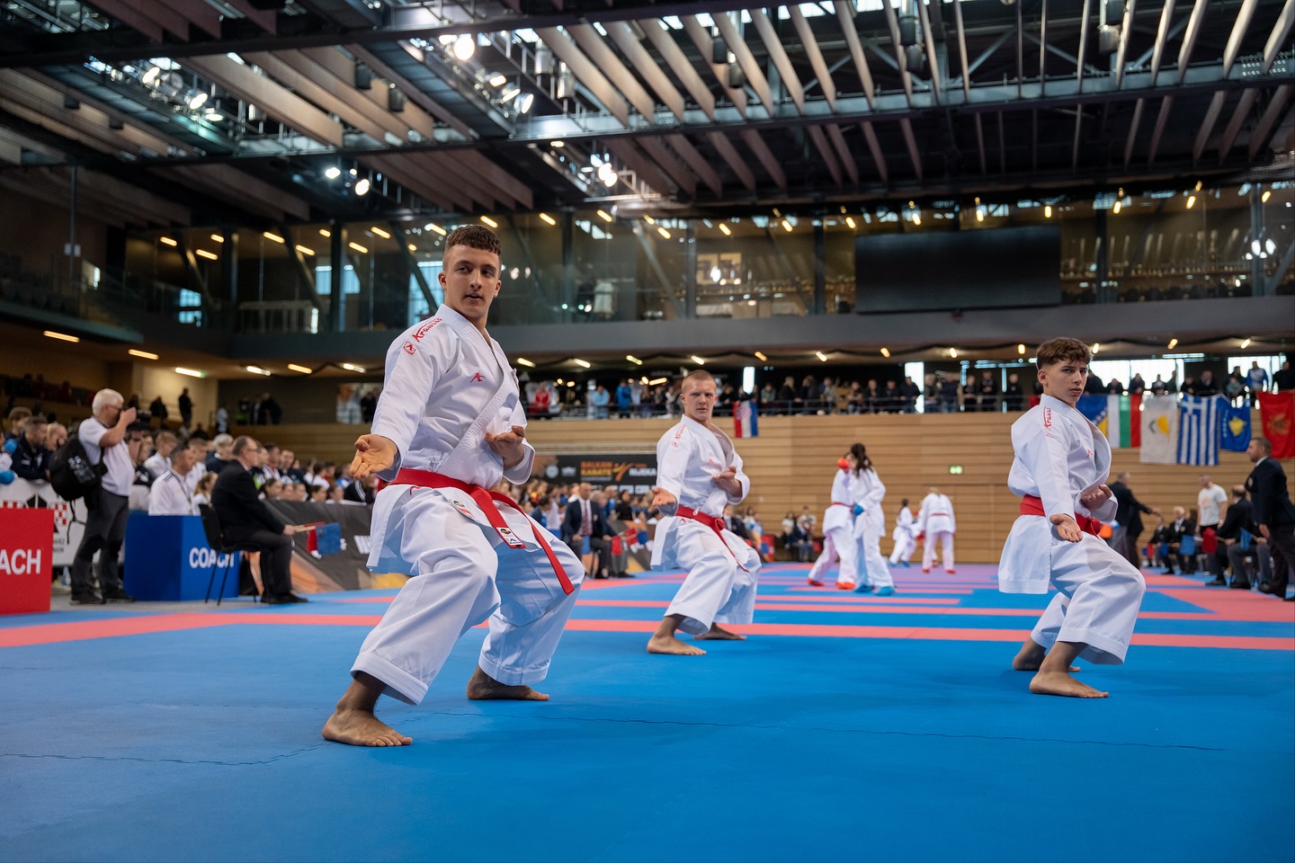 576557829_18166352824378302_6653143385580805554_n 576557829_18166352824378302_6653143385580805554_n