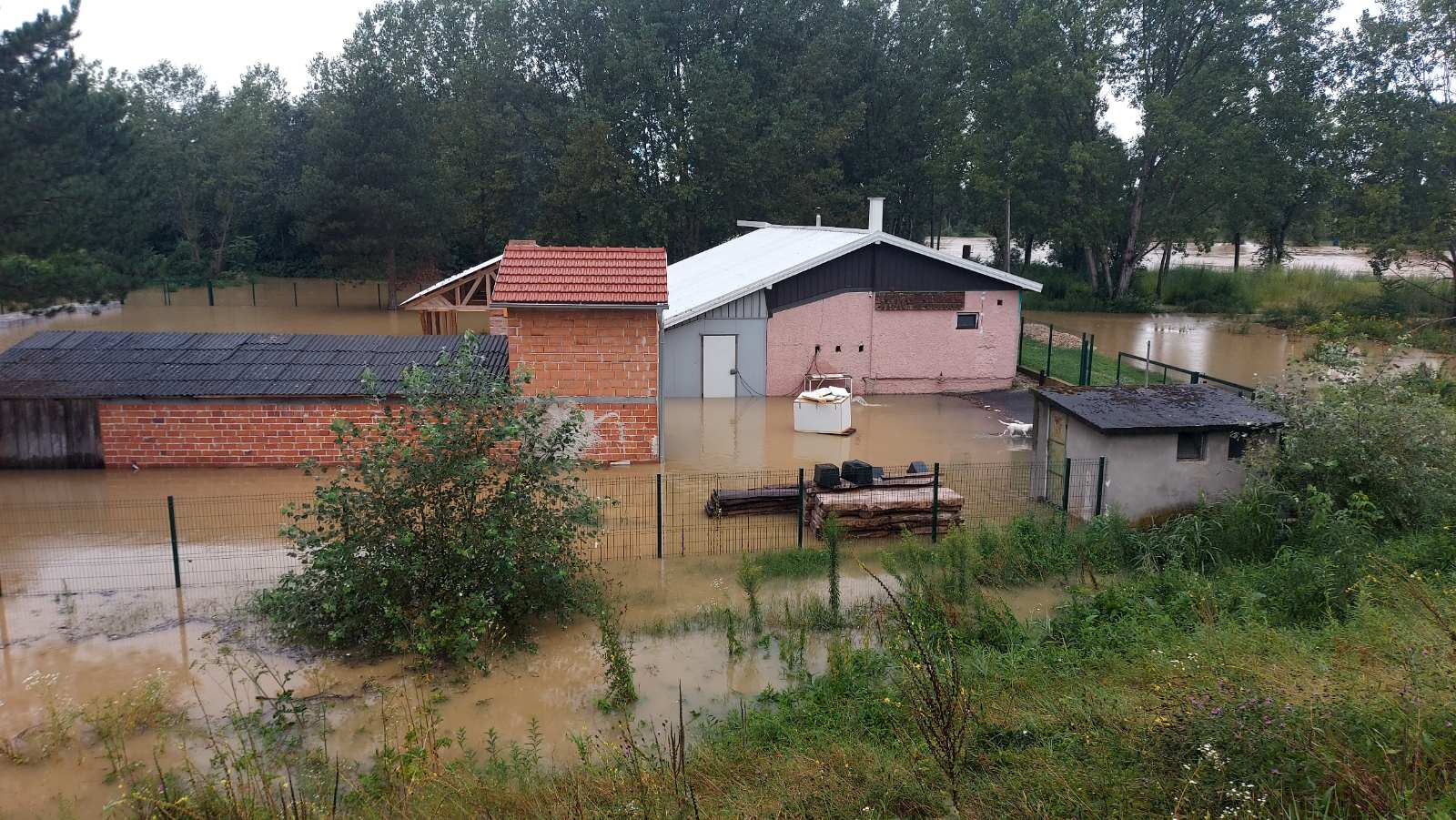 FOTO Utvrdili dvije kritične točke obale od Novog Zrina prema Kotoribi na Pažutu