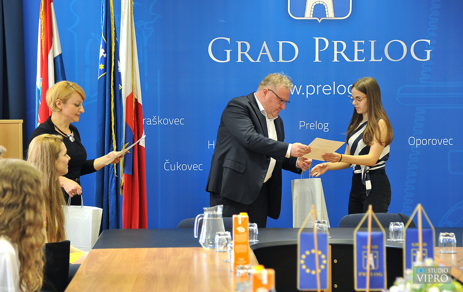 Nagrađeni učenici Osnovne škole Prelog