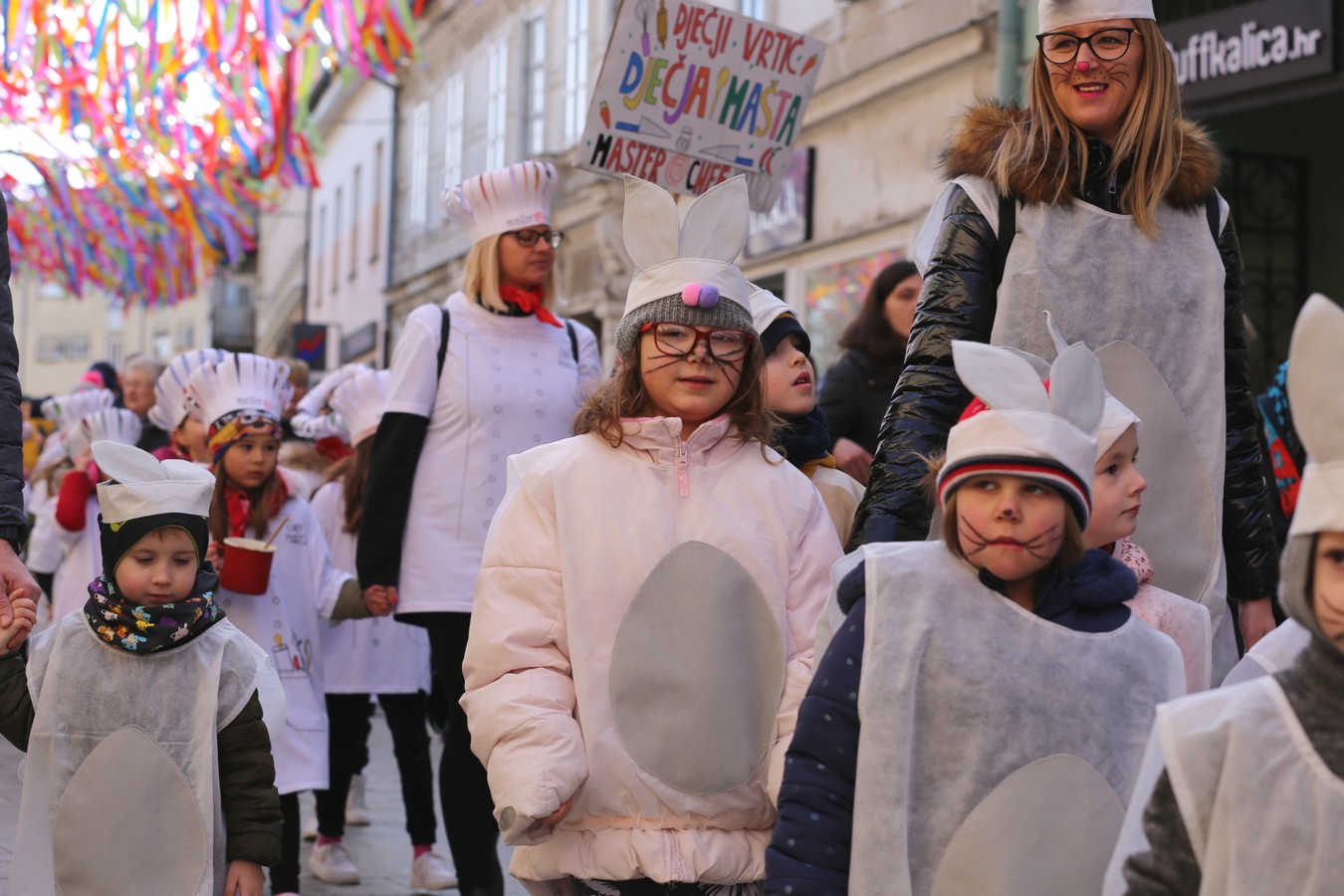 DJEČJI FAŠNIK Male maškare zavladale centrom Čakovca!