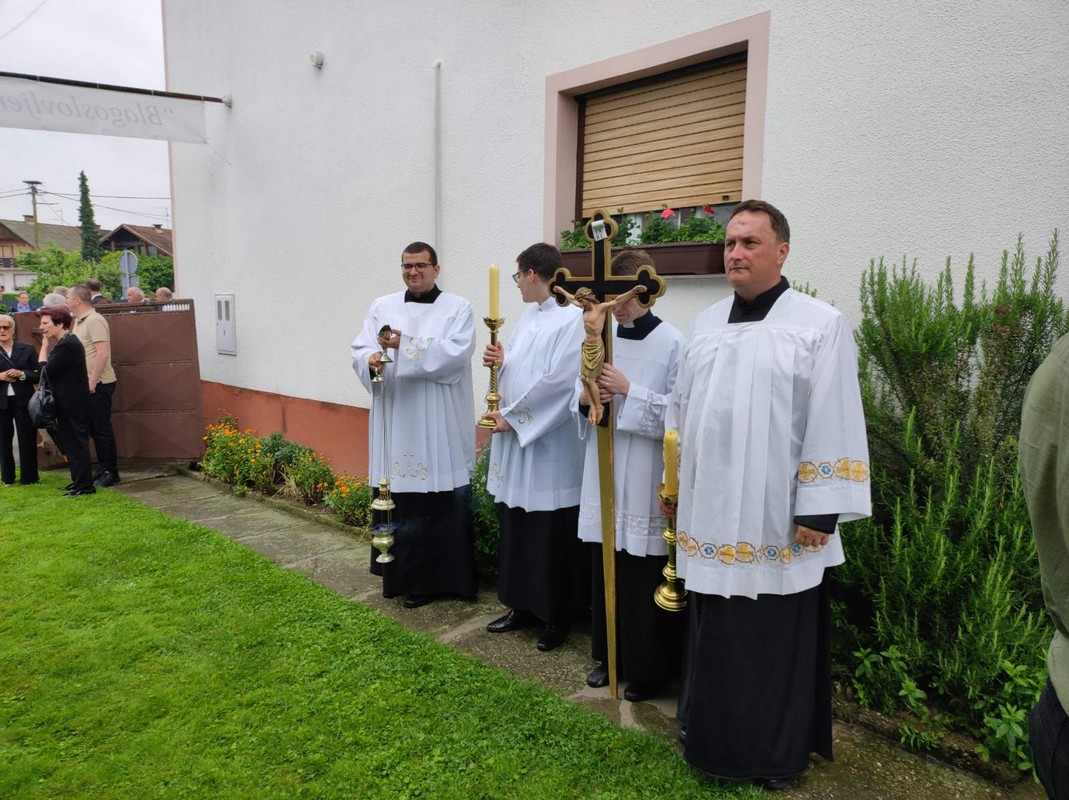 Mlada misa u Kotoribi