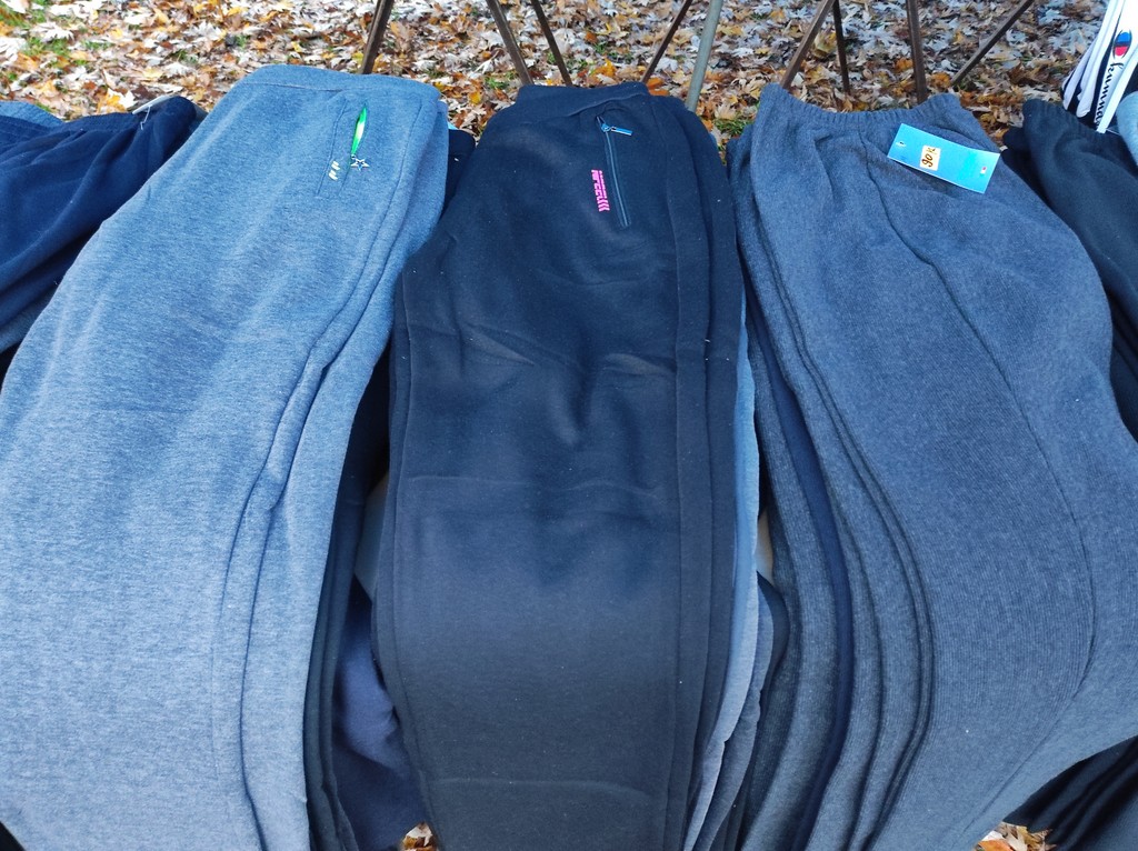 ČAKOVEČKI SAJAM Nema čega nema pa čak i – božićnih žaruljica!