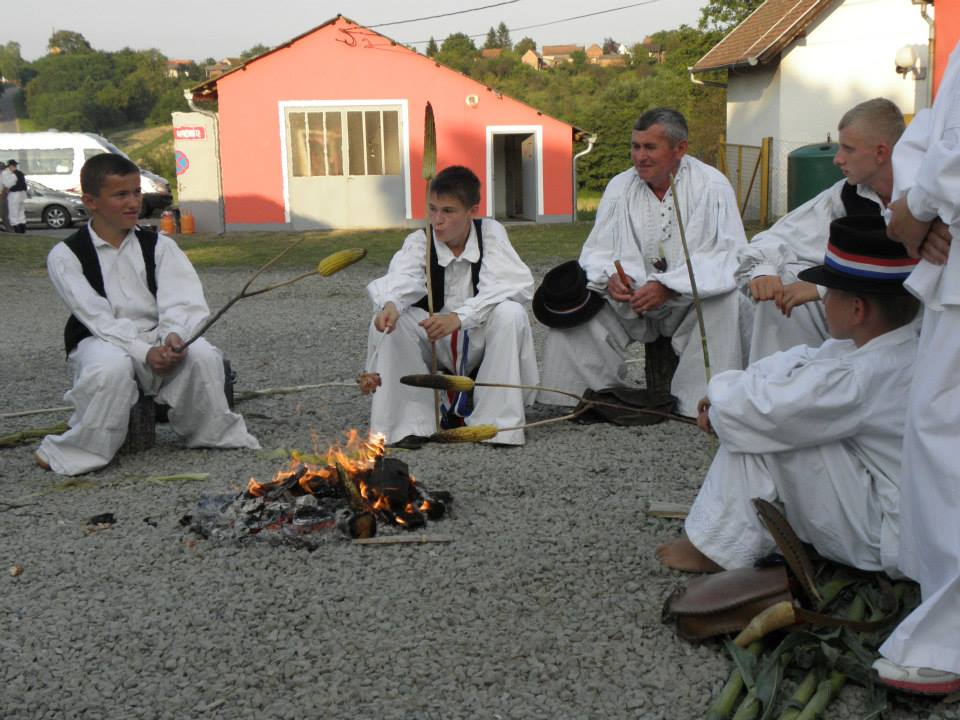 1047424110204447573206275794938