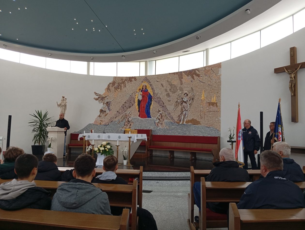 Strahoninec dan sjećanja svijeće