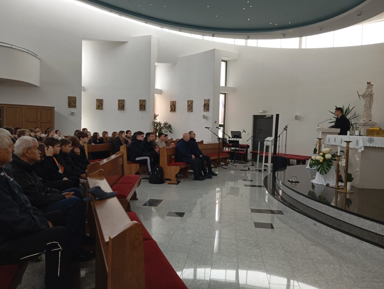 Strahoninec dan sjećanja svijeće