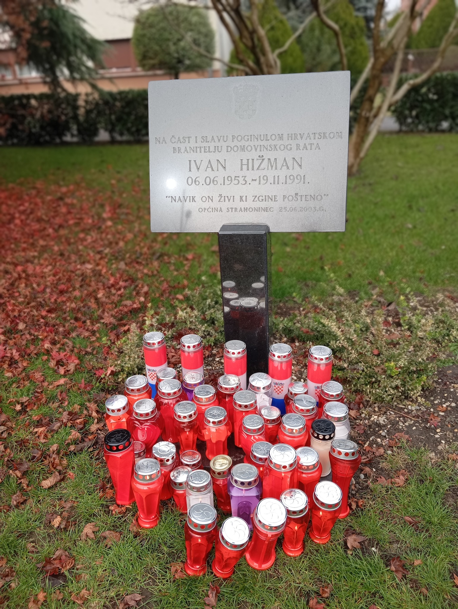 Strahoninec dan sjećanja svijeće