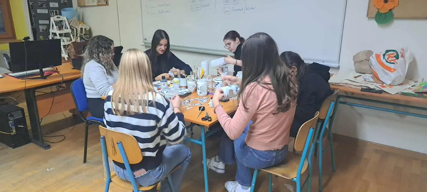 SREDNJA ŠKOLA PRELOG EKO LAMPAŠ