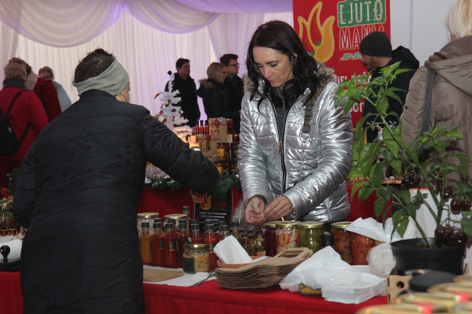 Duh Božića ušuljao se u Čakovec – subota prepuna događanja u centru grada