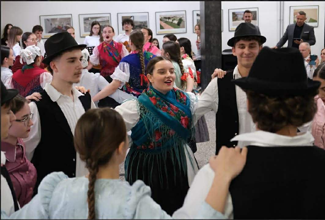 589458926_1146731817669458_8144829230683316803_n