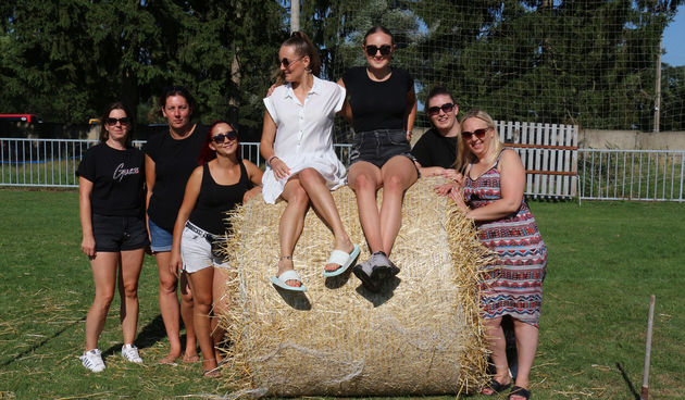 Gardinovec, seoske igre