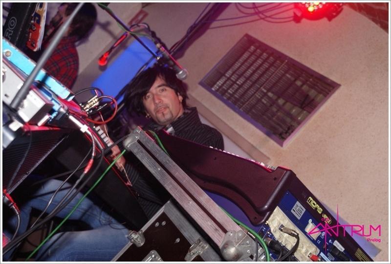 slika0012 Antrum (Subota, 2.3.2013 – Zodiac Band) slika0012 Antrum (Subota, 2.3.2013 – Zodiac Band)