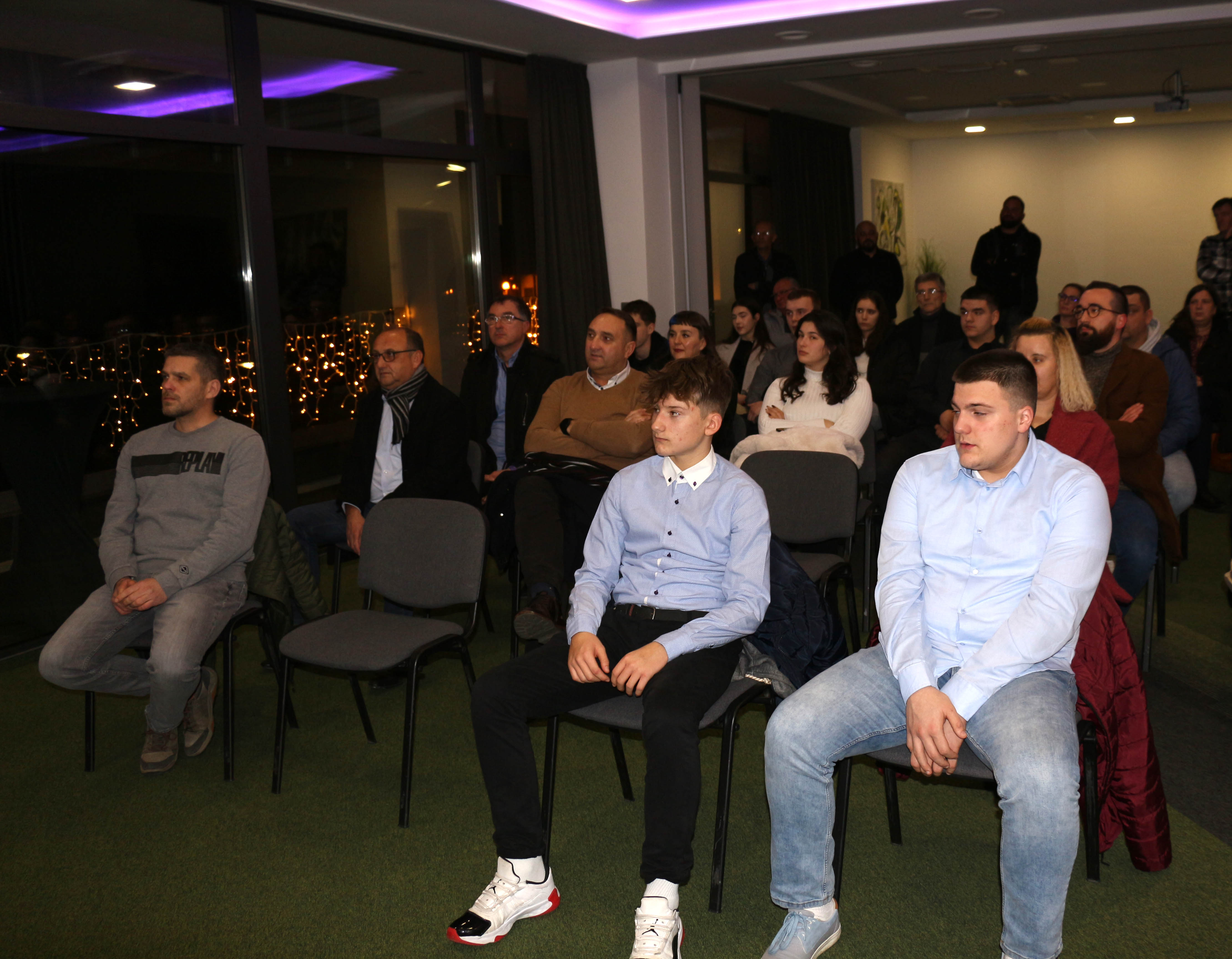 RUKOMETNI SAVEZ MEĐIMURJA Najboljim međimurskim rukometašima proglašeni Marta Kozjak i Mateo Hozjan! RUKOMETNI SAVEZ MEĐIMURJA Najboljim međimurskim rukometašima proglašeni Marta Kozjak i Mateo Hozjan!