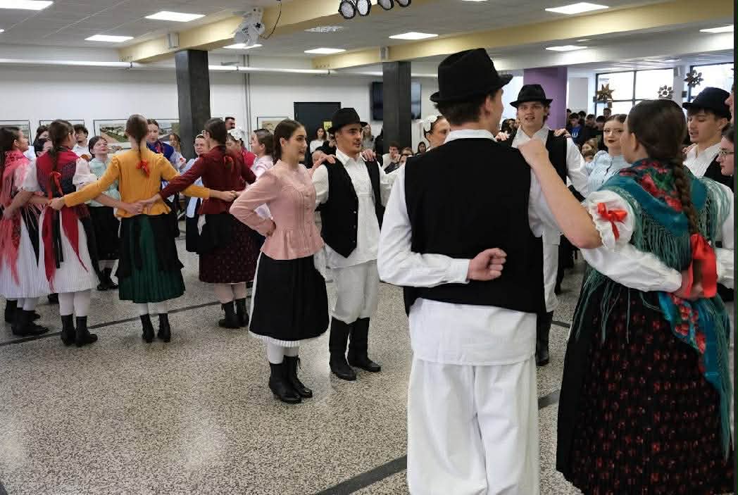 591176733_1155510416725464_5434448593784166055_n