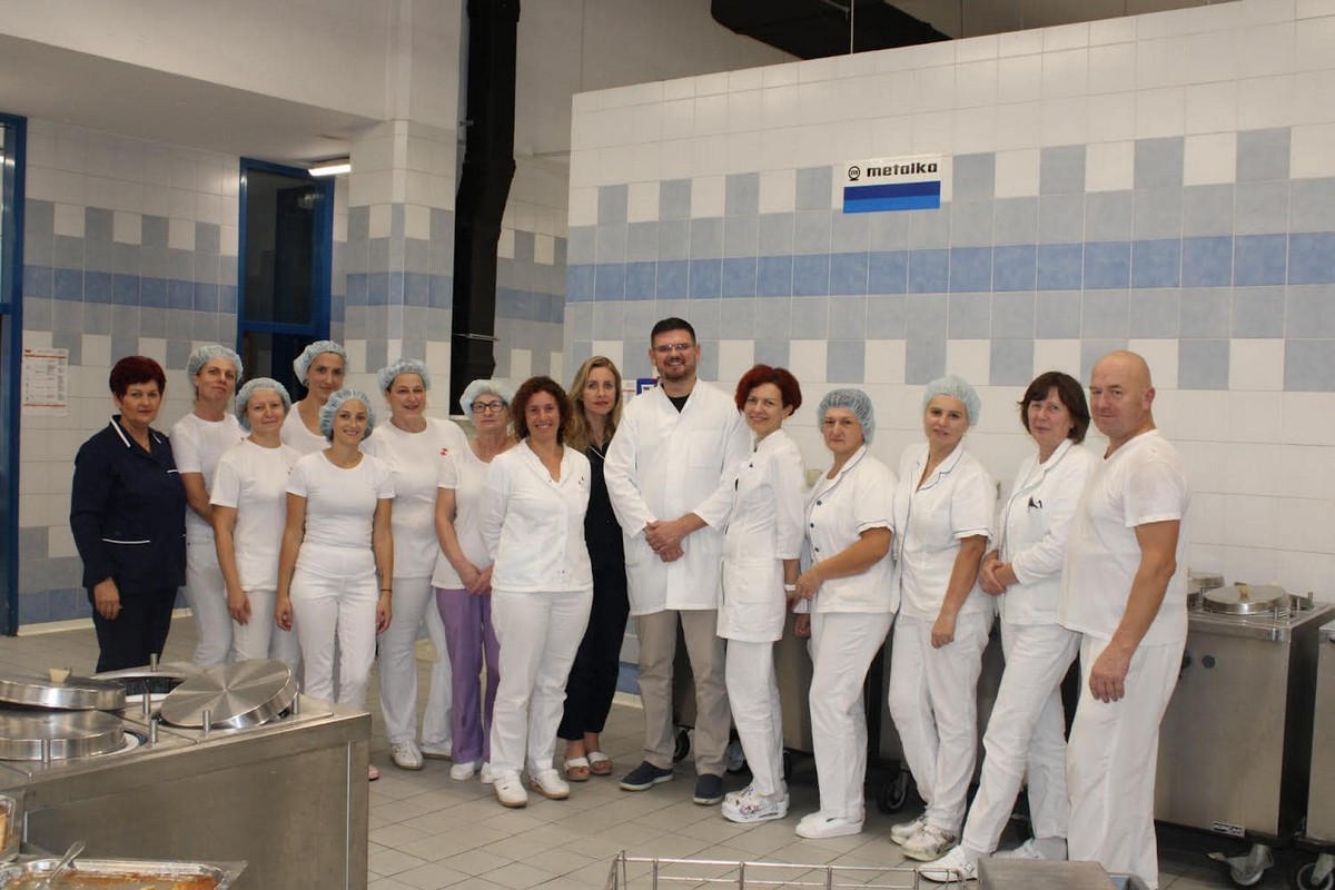 dan kuhara, bolnica dan kuhara, bolnica