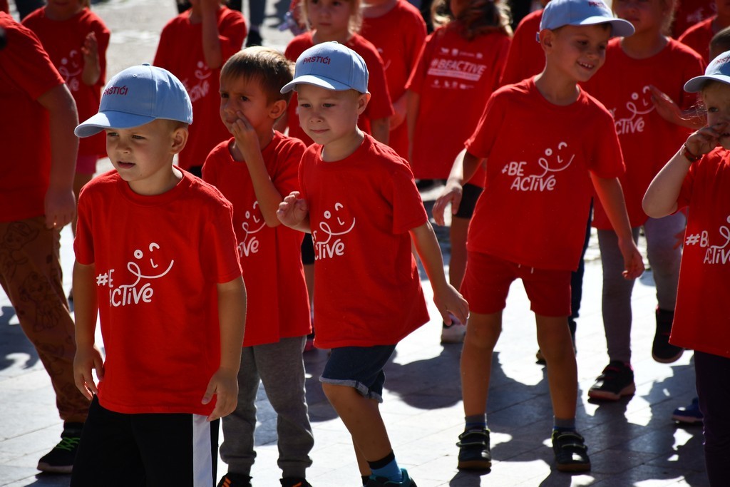 VIDEO I FOTO U središtu Čakovca obilježen Europski tjedan sporta i Svjetski dan srca VIDEO I FOTO U središtu Čakovca obilježen Europski tjedan sporta i Svjetski dan srca